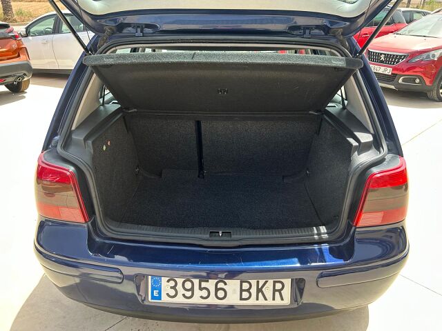 VOLKSWAGEN GOLF 1.6 AUTO SPANISH LHD IN SPAIN 94000 MILES BARGAIN PX 2001